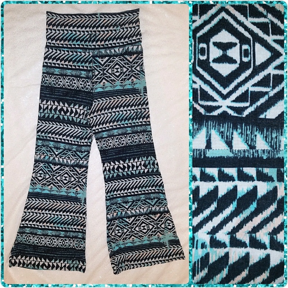 Flared, Stretch Aztec Print Lounge Pants, Size M-L